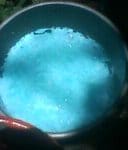 Copper sulphate and sodium bicarbonate solutions foams when mixed together